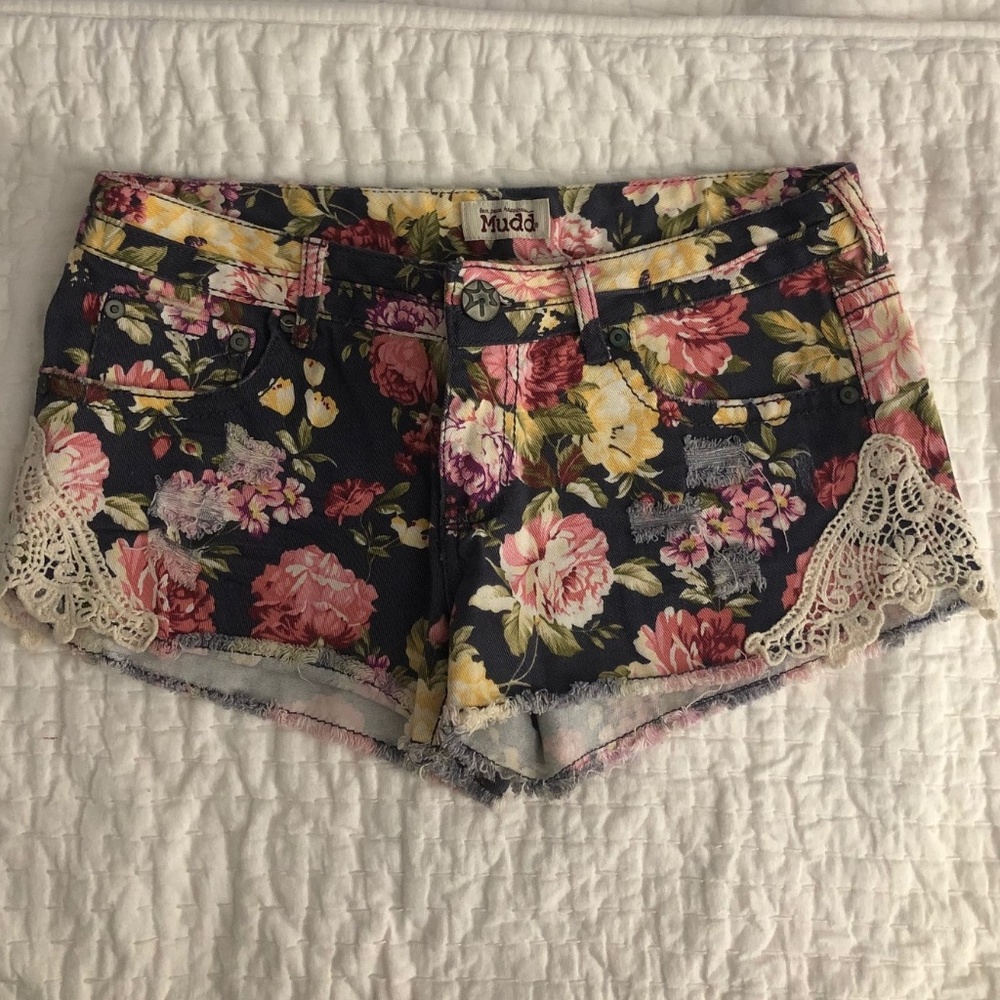 Sexy Mudd Shorts